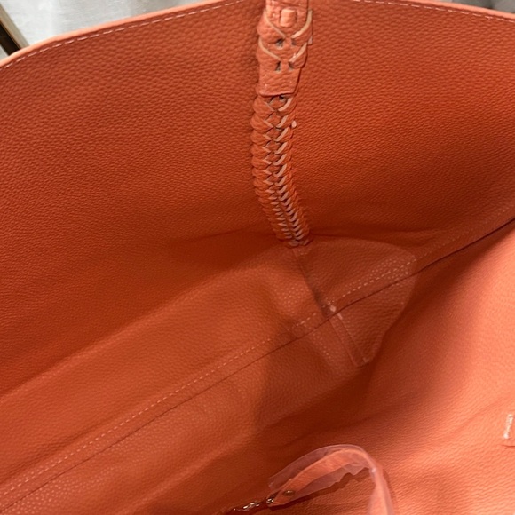 Badgley Mischka Coral Gold Decorative Chain Tote Bag MSRP $139 Vegan Leather NWT - Picture 13 of 16